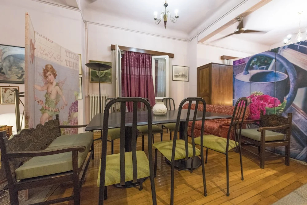 Metaxourgio Luxury Suite