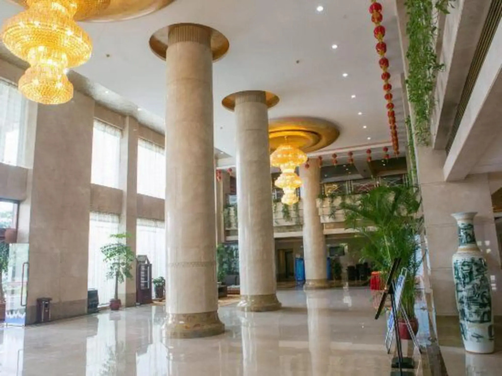 Taitan International Hotel
