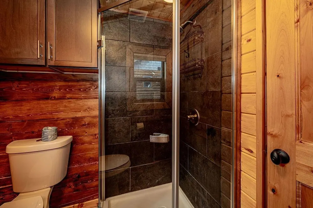 Lakeshore Lodging Suites