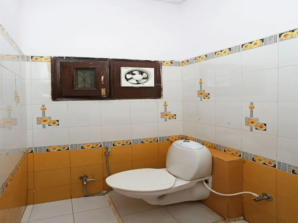 OYO 10077 Indrapuri