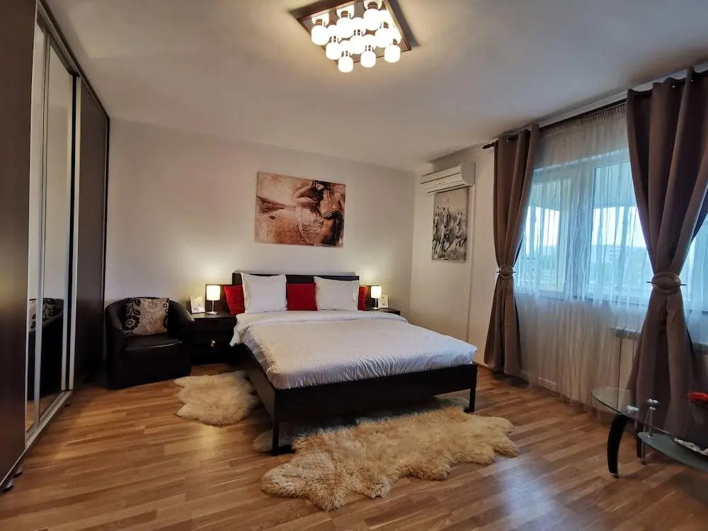 Studio 37 by MRG Apartments