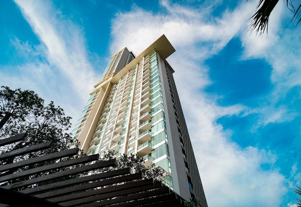 Riviera 1BR Sea View 2605 by Pattaya Holiday