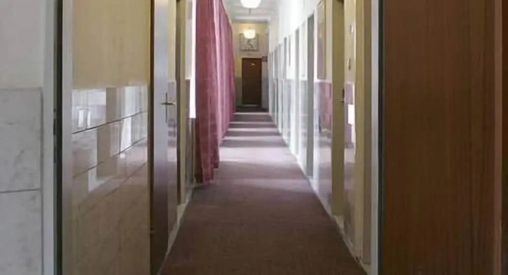 Hotel Cyrus