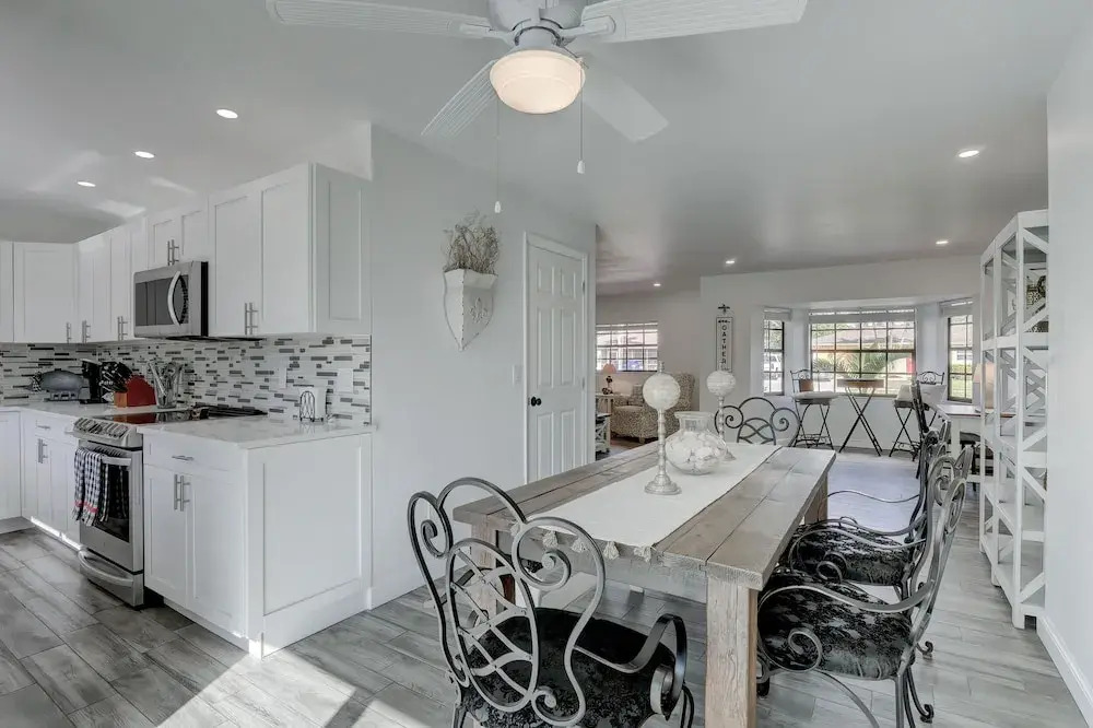 Luxury Pool Dog Friendly Central To Naples And Marco Island By Sky Run Naples 3 Bedroom Home