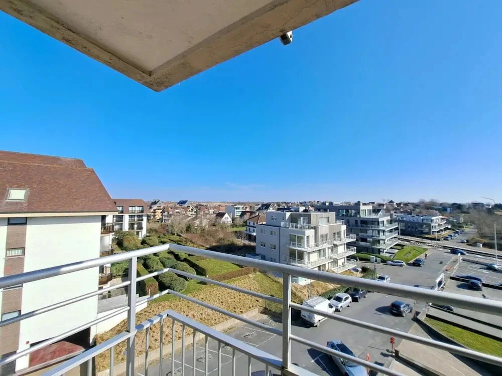 Sea View Family Stay for 8