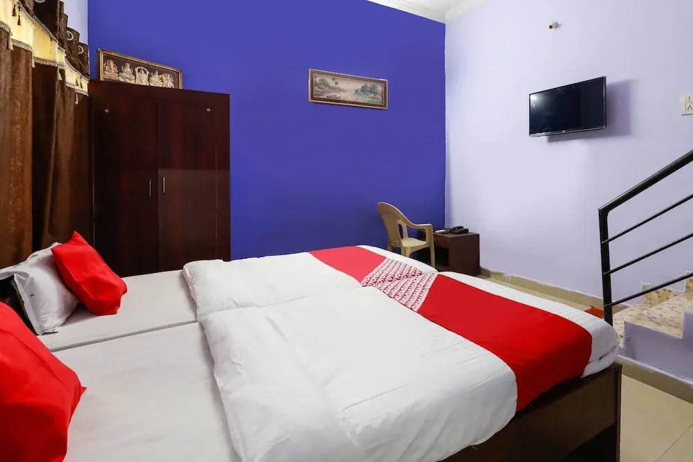 OYO Flagship 65280 Hotel Nandini
