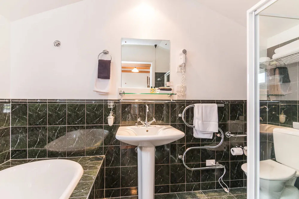 Ashton Gate Guest House
