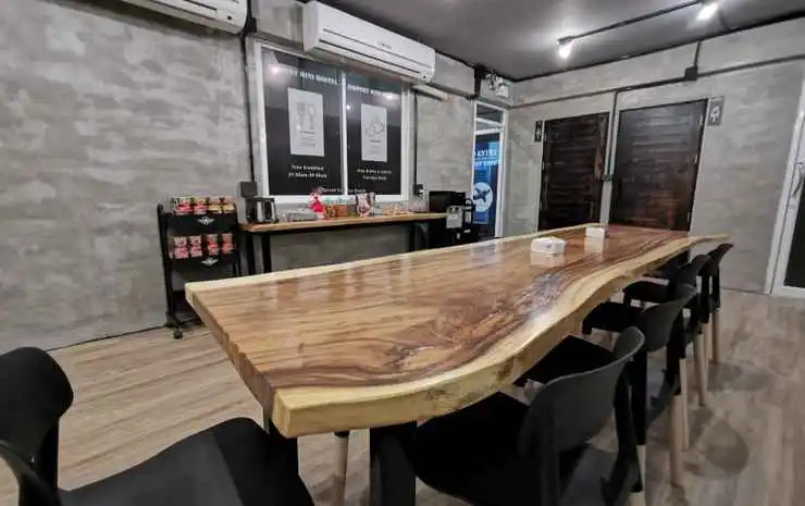 Airport Mini Hostel at Don Mueang Airport