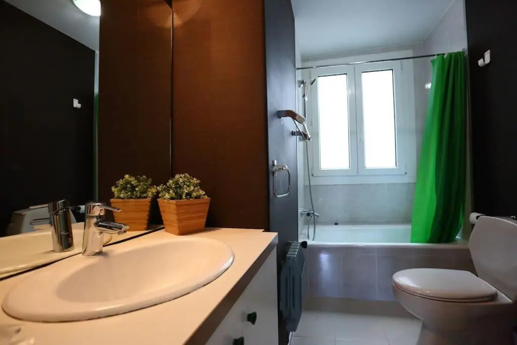 Marrubi - Basque Stay