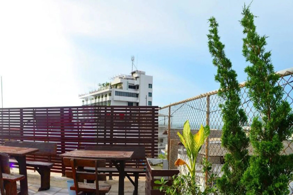 Best Corner Hotel Pattaya