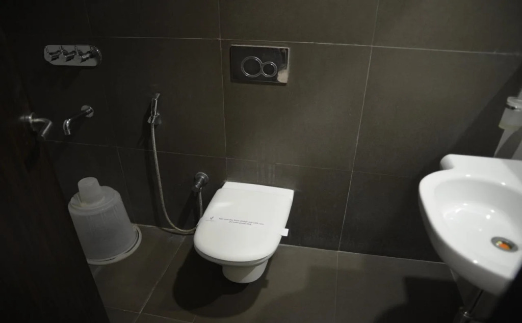Vijey Hotels