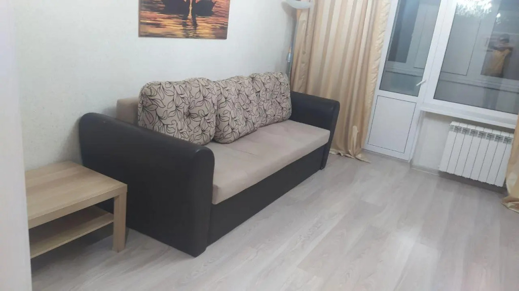 EasyRent (ИзиРент) на бульваре Курчатова 10