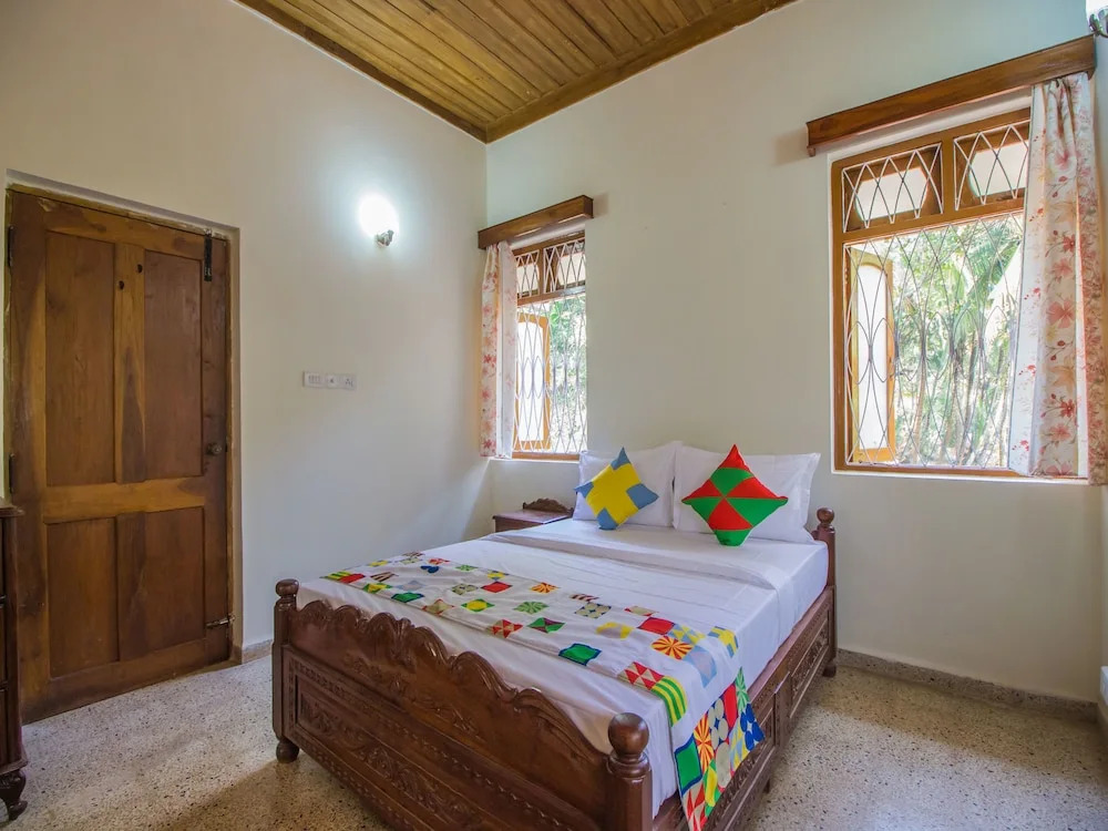 OYO 12028 Home Elegant 5BHK Villa Majorda