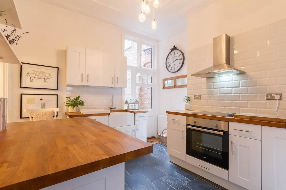 NEW Bright 2BD Flat in the Heart Alexandra Palace