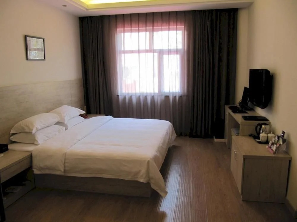 Xiangjiang Hotel