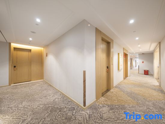 Vienna Hotel (Fuzhou Mawei Ship Culture Scenic Area Branch)