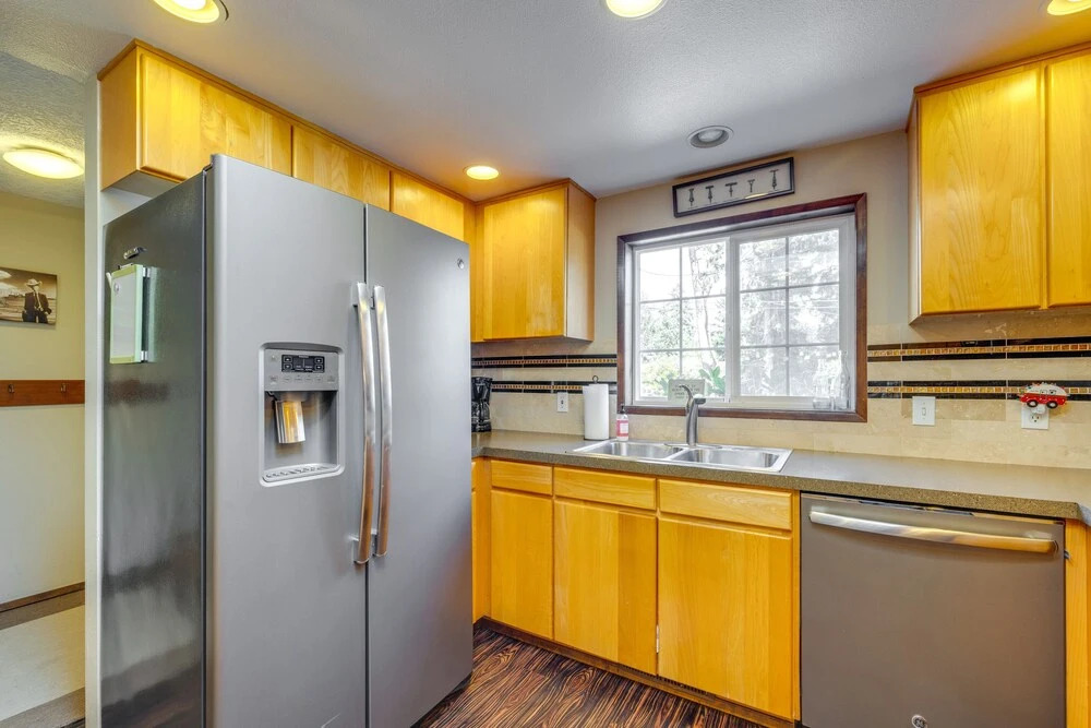 Pet-friendly Ocean Park Rental w/ Outdoor Fire Pit
