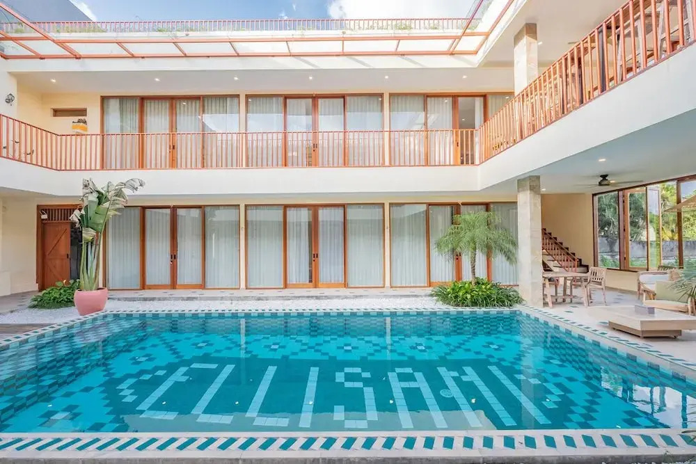 Ellisani Bali