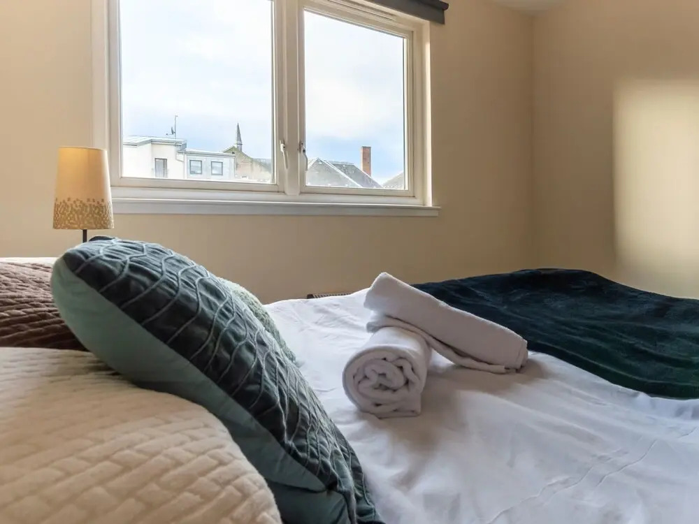 Elegant Apartment in Edinburgh near River Almond