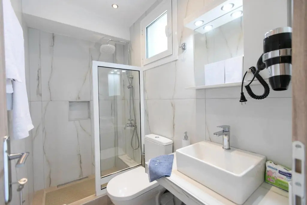 The House Of The Roses Seaview Superior Maisonette 2