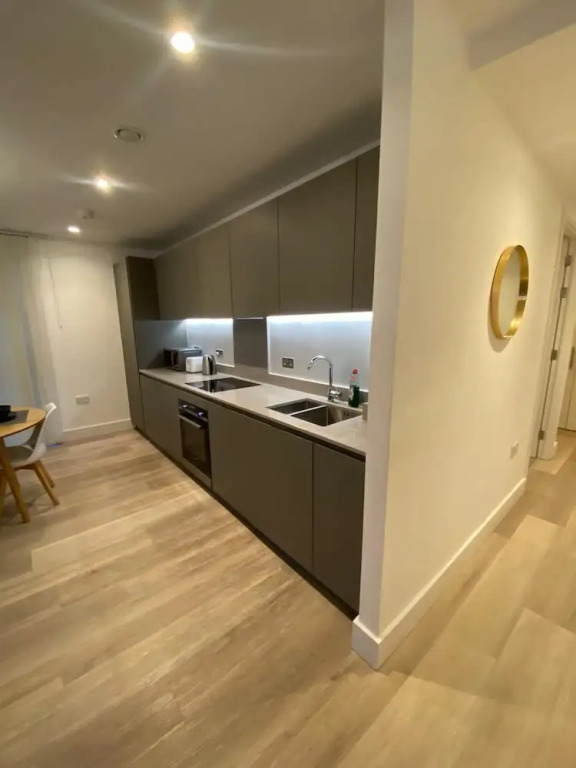 Brand New 2 Bedroom Near Olympic Stadium