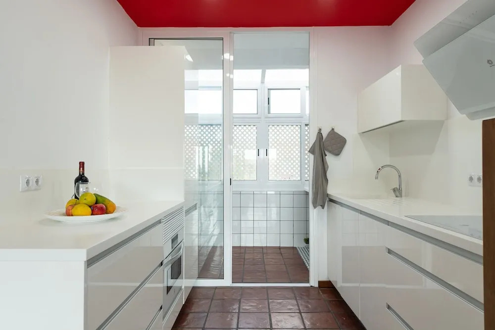 Nice Apartment Swimming Pool, Parking and Terrace