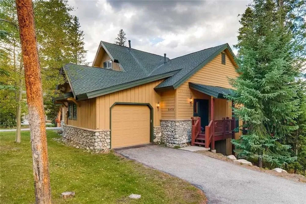 White Wolf 22 3 Bedrooms 2.5 Bathrooms Townhouse