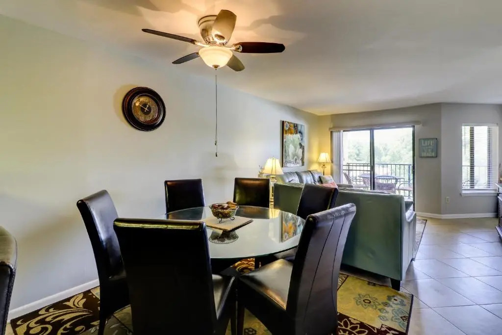512 Oceanwalk 2 BR Forest Beach Condo