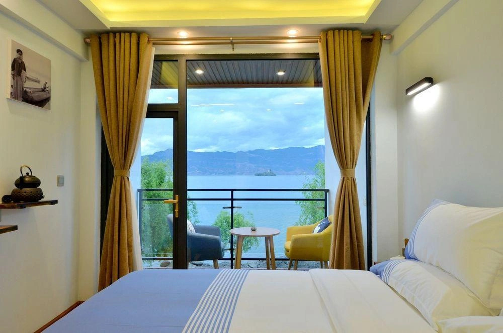Lugu Lake Guanlanyue Inn