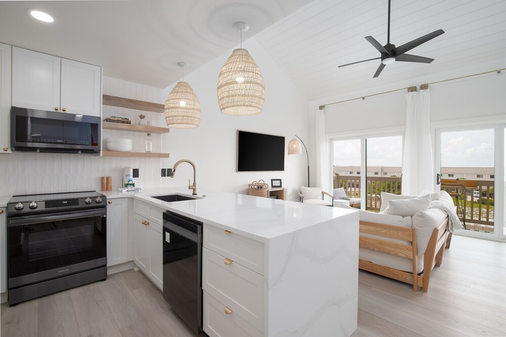 Salt Haus 30A by Avantstay Amazing Ocean Views w/ Community Pool Access