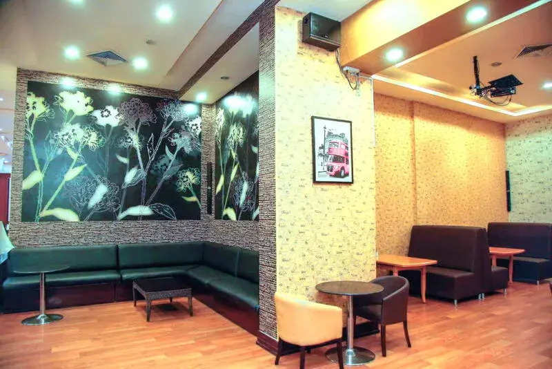 Charlak Otel