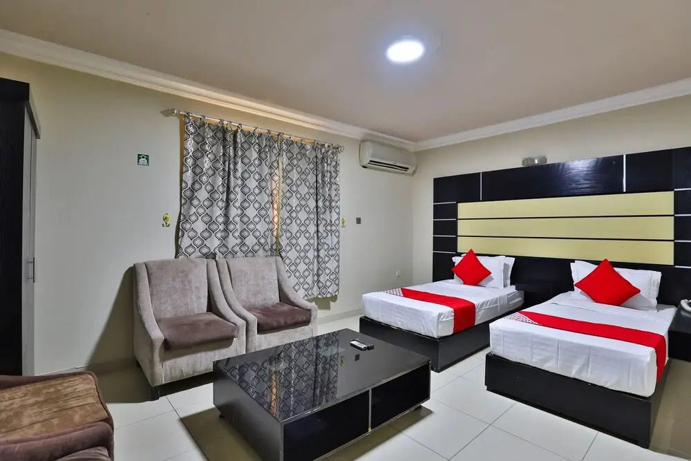 OYO 268 Durrat Alamaken Furnished Apts