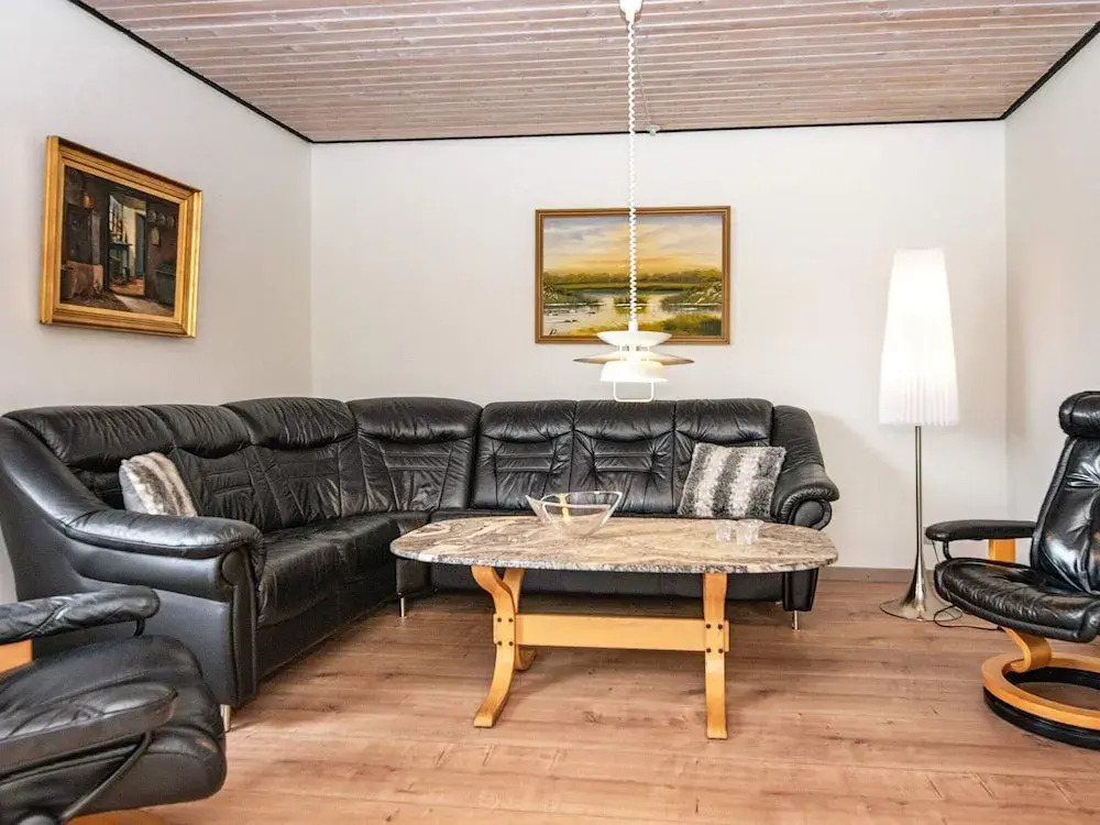 8 person holiday home in Struer-By Traum