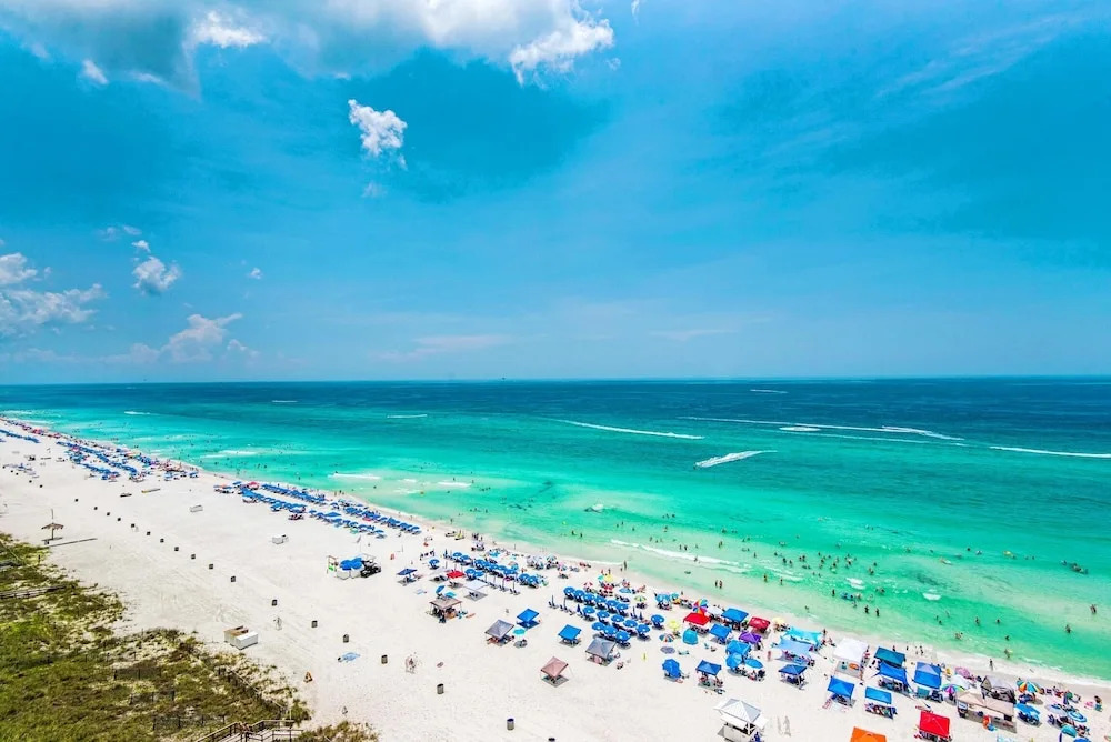 Majestic Beach Towers 1-1213