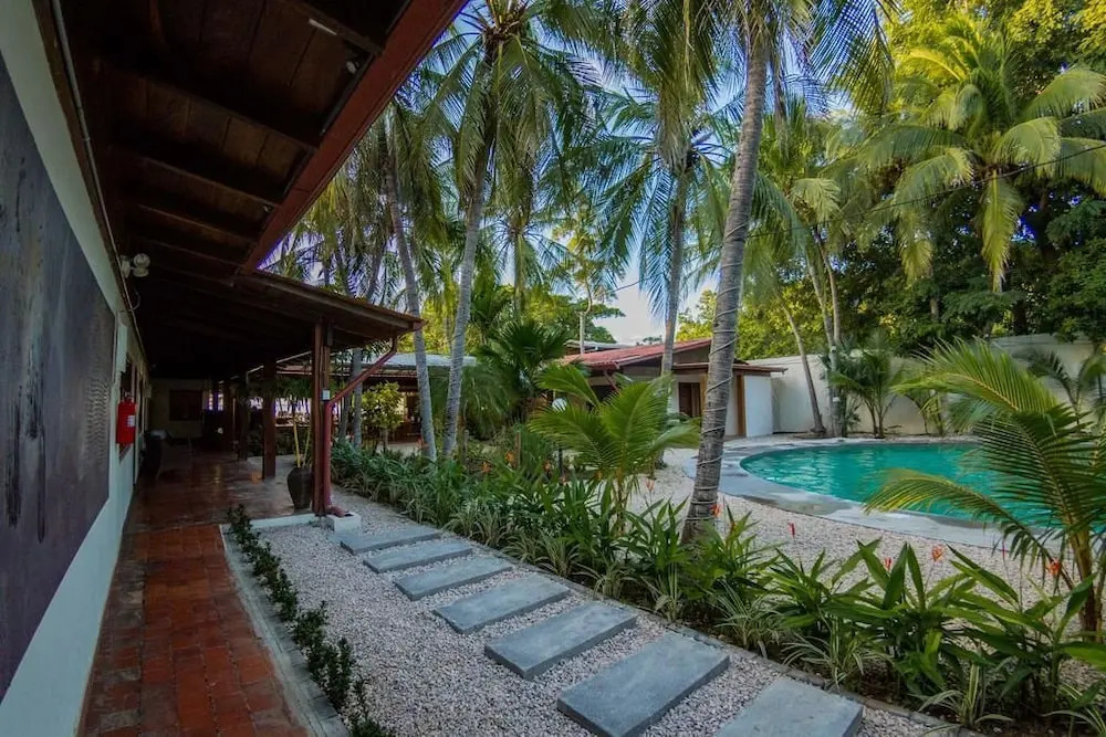 Café de Playa Beach Front Hotel