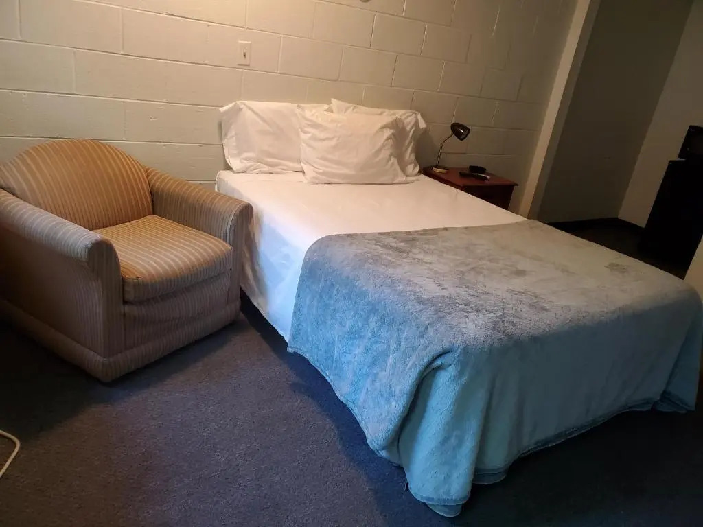 Hill Top Motel