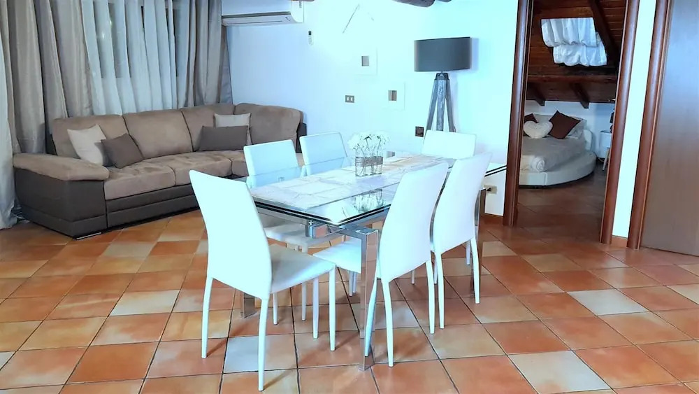 Fontana Oasis Apartment