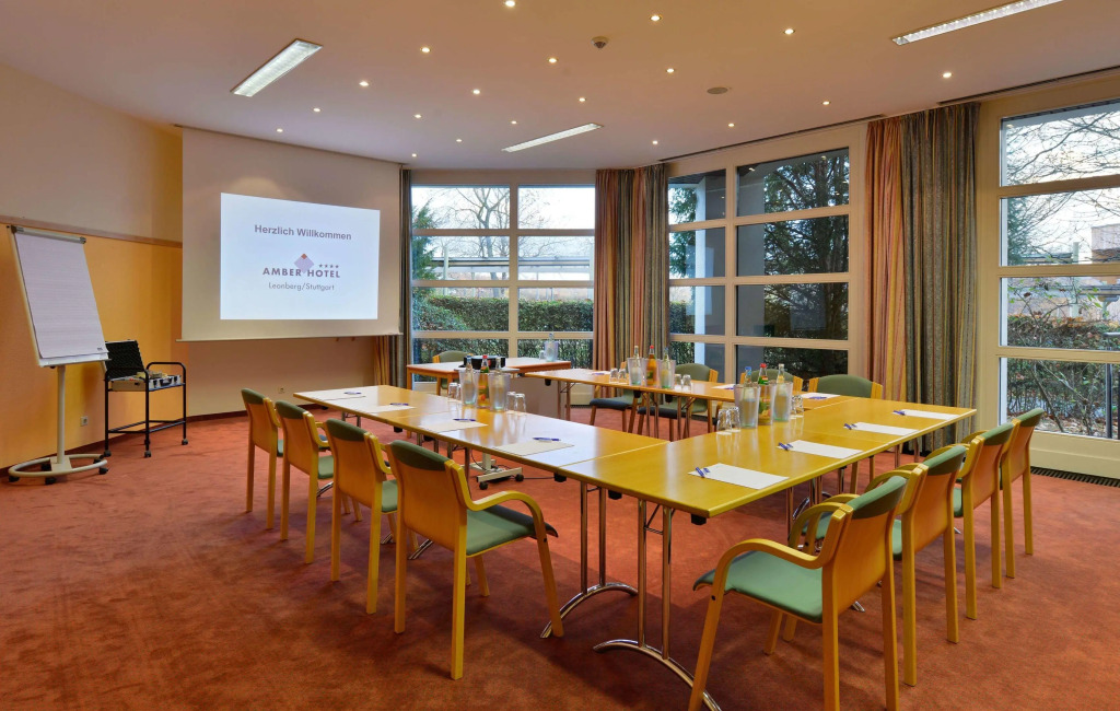 PLAZA INN Leonberg