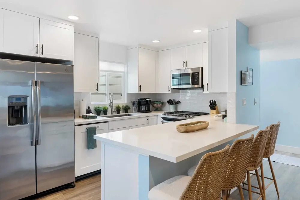 Coastal-chic Newport Stay Steps to the Beach, Dining & Boardwalk Optional Add-on Unit