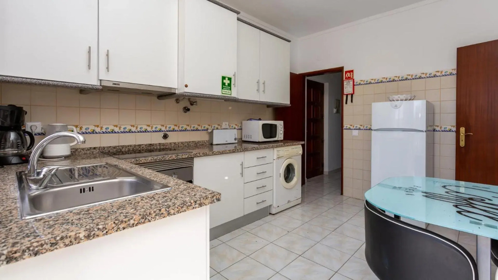 ★ Sea View ★ 1 Minute to Oldtown and Beach ★