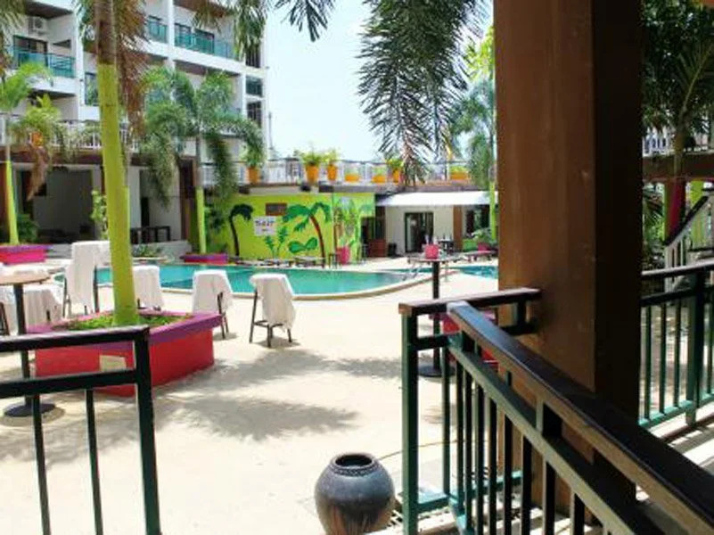 Drop In Club - Sunrise Hotel