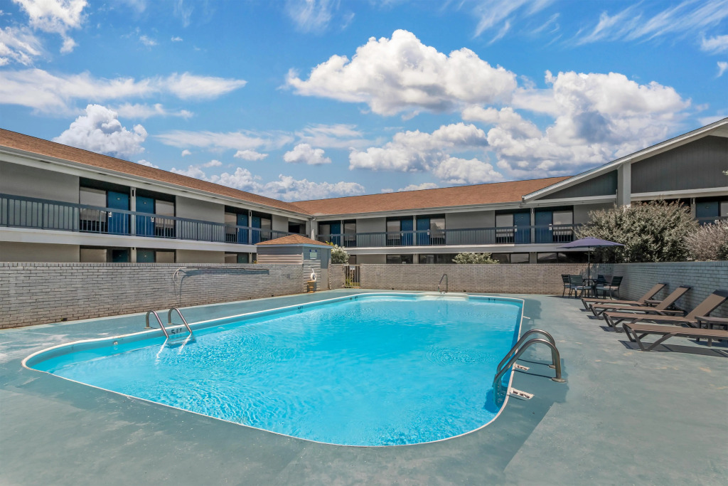 Best Western University Inn