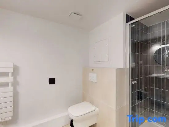 Studio 1209 in a premium residence- Sport/Rooftop