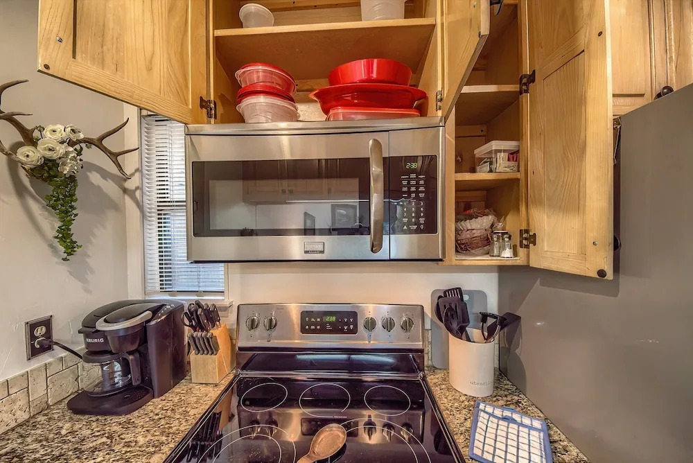 Cw B201 Camp Warnecke Estates B201 3 Bedroom Condo by RedAwning
