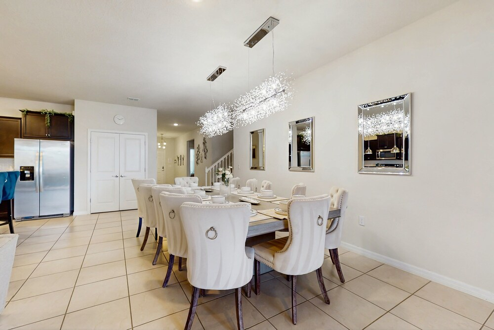 Dog-friendly House With Private Heated Pool, Sports Courts, Game Room, Pool, AC