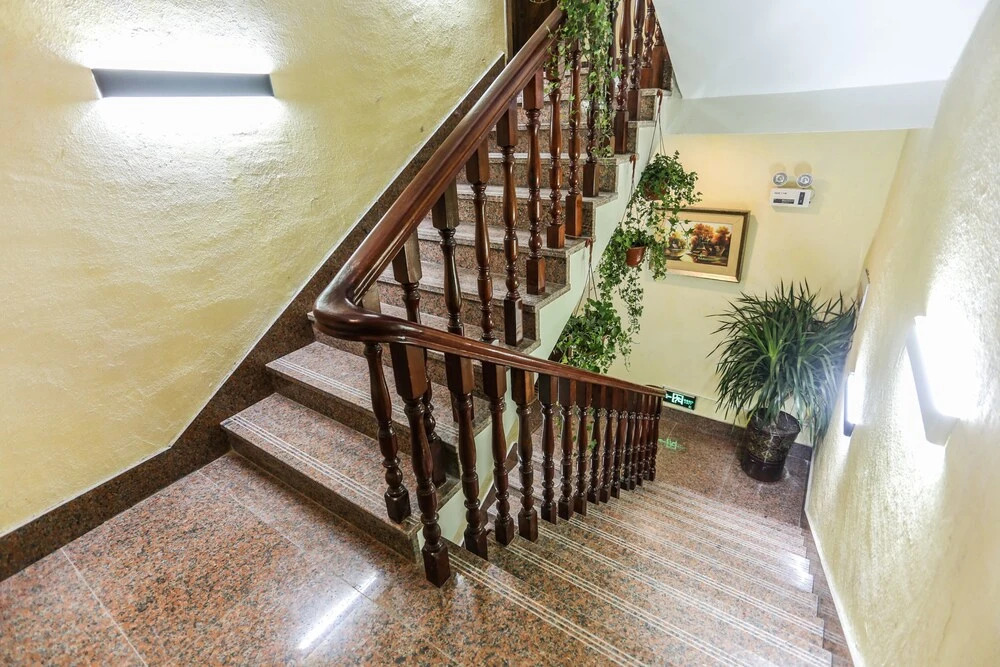 Jiaxing Pu Art Inn