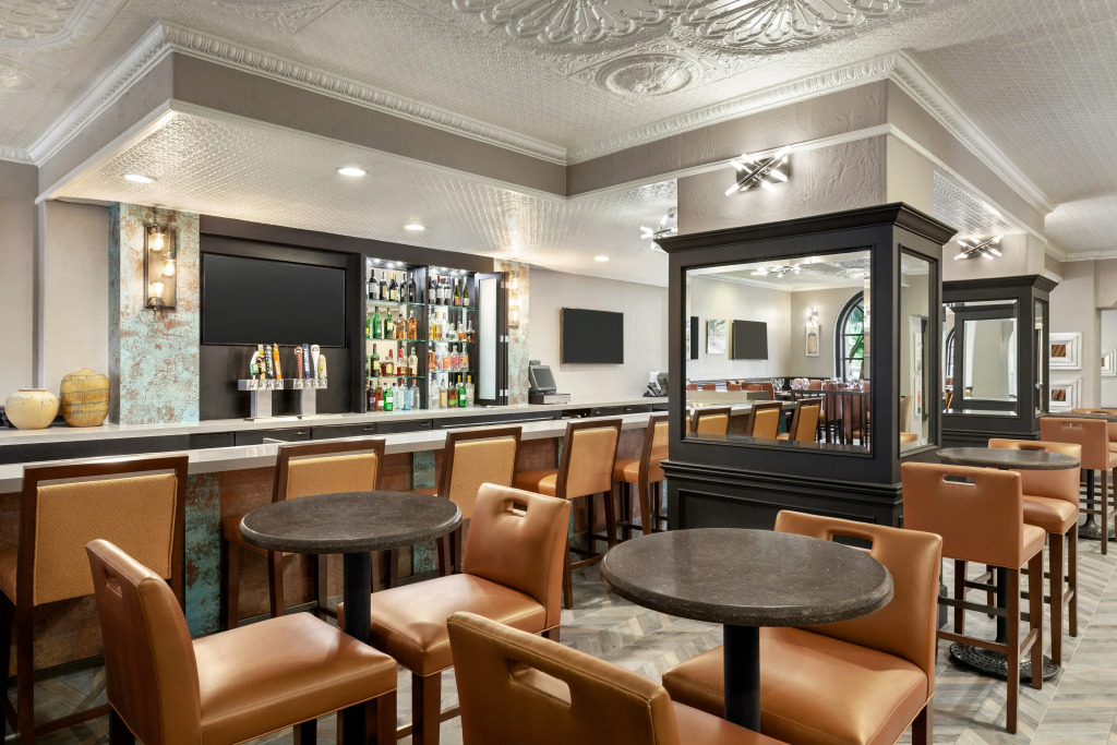 Embassy Suites by Hilton Santa Ana Orange County Airport