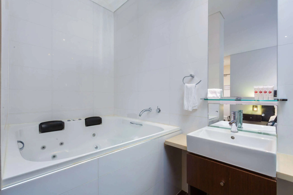 Club Wyndham Perth, Trademark Collection by Wyndham
