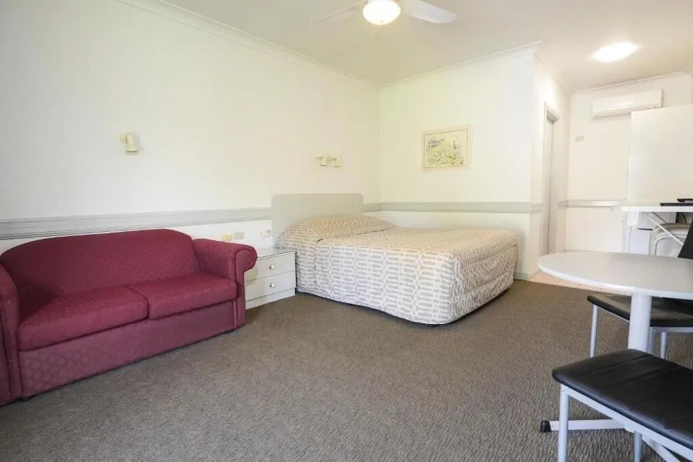 Centre Town Motel