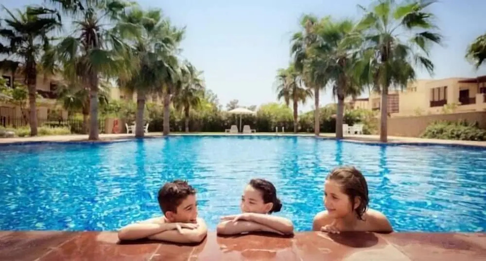 R&H 3BR Villa in RAK Beach Access 172